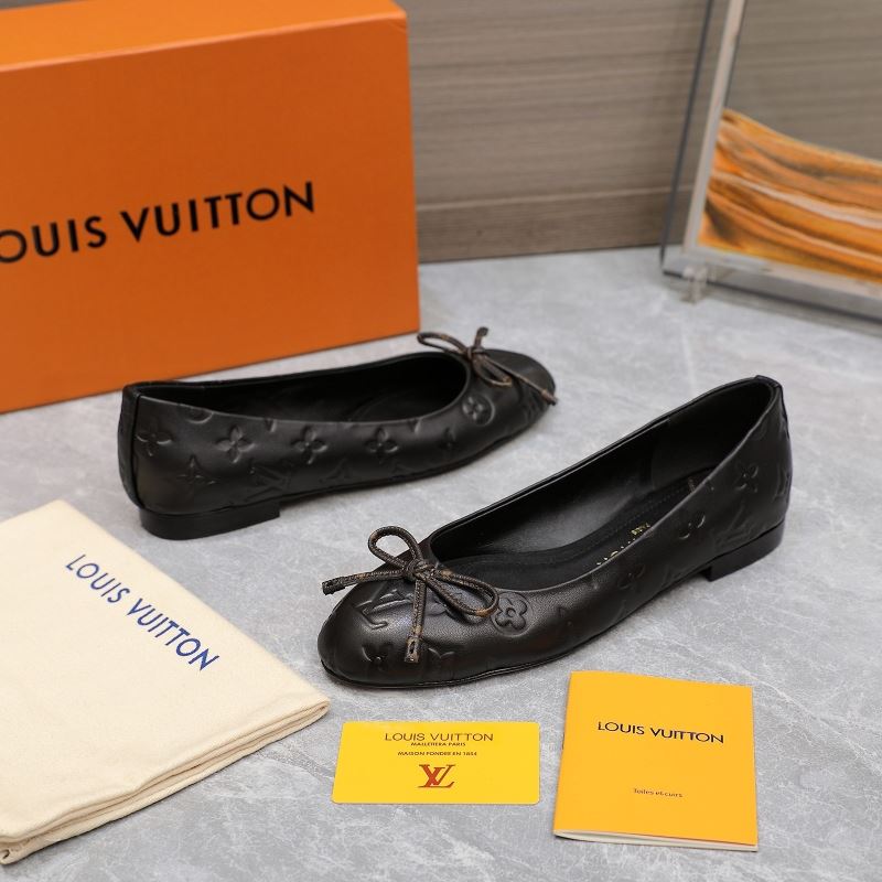 Louis Vuitton Flat Shoes